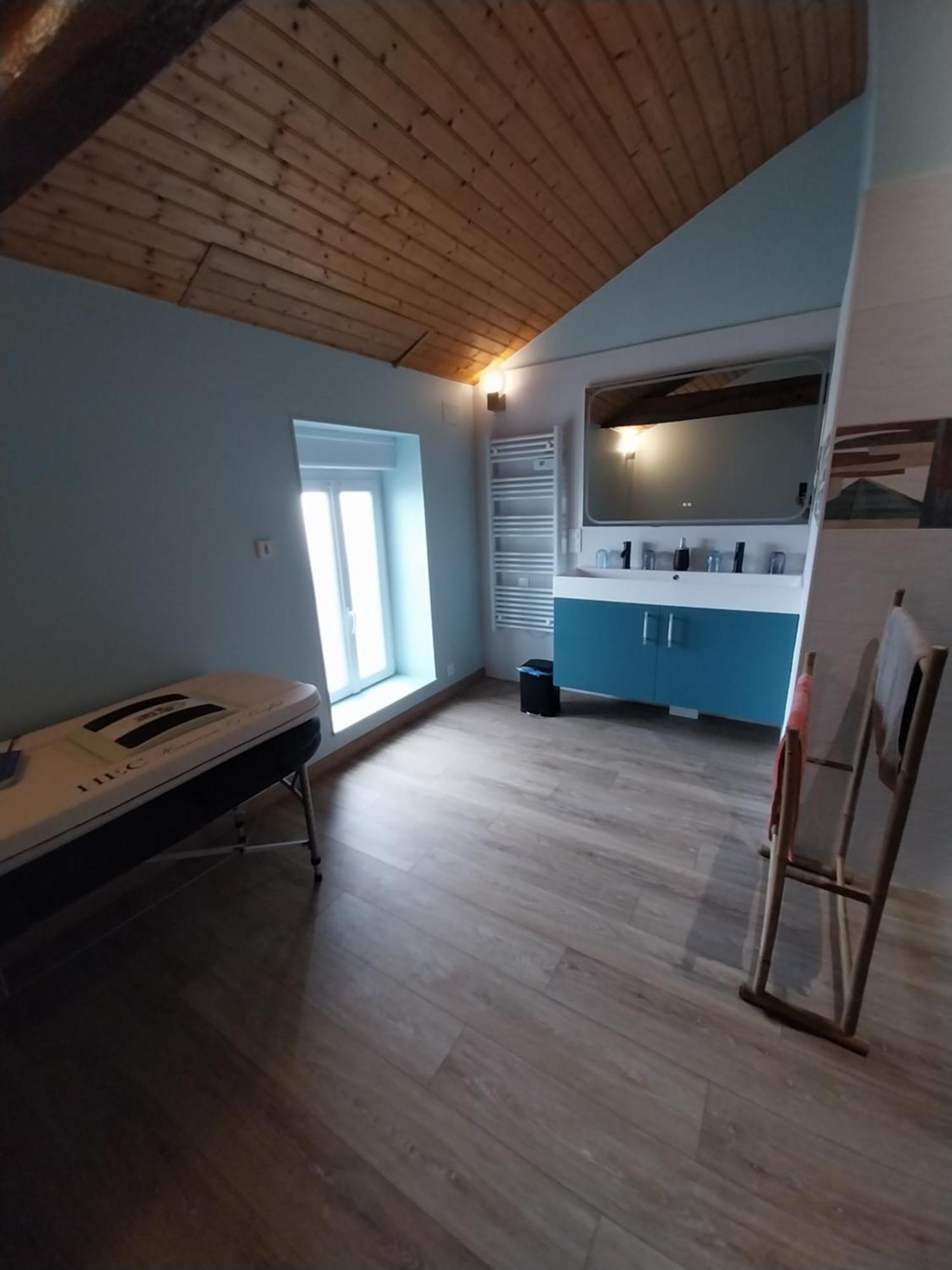 Au Granit Bleu Bed & Breakfast Faye-l'Abbesse Ngoại thất bức ảnh